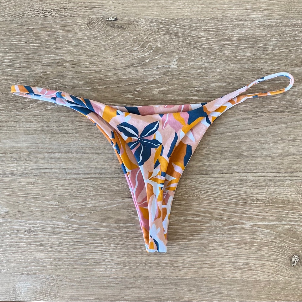Midori Bikinis Cruz Bottom - Picture 2 of 4